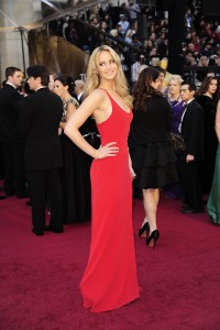 Jennifer-Lawrence---83rd-Annual-Academy-Awards-05.md.jpg