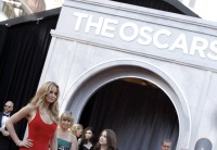 Jennifer-Lawrence---83rd-Annual-Academy-Awards-16.md.jpg