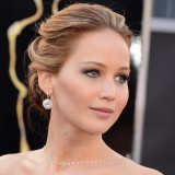 Jennifer-Lawrence---85th-Academy-Award-Arrivals-03