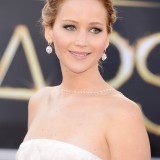 Jennifer-Lawrence---85th-Academy-Award-Arrivals-06