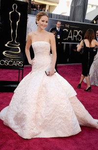 Jennifer-Lawrence---85th-Academy-Award-Arrivals-24.md.jpg