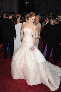 Jennifer-Lawrence---85th-Academy-Award-Arrivals-78.md.jpg