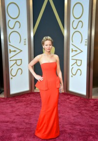 Jennifer-Lawrence---86th-Annual-Academy-Awards-12.md.jpg