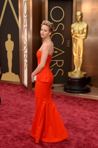 Jennifer-Lawrence---86th-Annual-Academy-Awards-16.md.jpg