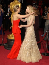 Jennifer-Lawrence---86th-Annual-Academy-Awards-39.md.jpg