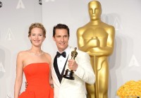 Jennifer-Lawrence---86th-Annual-Academy-Awards-50.md.jpg