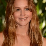 Jennifer-Lawrence---Hollywood-FPA-2012-Luncheon-009
