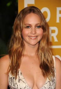 Jennifer-Lawrence---Hollywood-FPA-2012-Luncheon-020.md.jpg