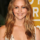Jennifer-Lawrence---Hollywood-FPA-2012-Luncheon-021