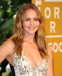 Jennifer-Lawrence---Hollywood-FPA-2012-Luncheon-022.md.jpg
