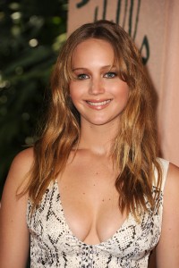 Jennifer-Lawrence---Hollywood-FPA-2012-Luncheon-046.md.jpg