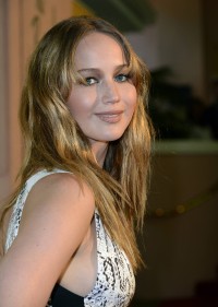 Jennifer-Lawrence---Hollywood-FPA-2012-Luncheon-063.md.jpg
