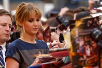 Jennifer-Lawrence---Hunger-Games-Fans-Event-in-Madrid-14.md.jpg