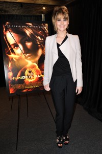 Jennifer Lawrence The Hunger Games Cast At Broward Mall 02