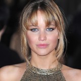 Jennifer-Lawrence---The-Hunger-Games-European-Premiere-09