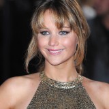 Jennifer-Lawrence---The-Hunger-Games-European-Premiere-12