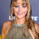 Jennifer-Lawrence---The-Hunger-Games-European-Premiere-40