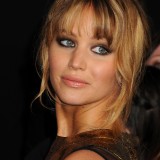 Jennifer-Lawrence---The-Hunger-Games-LA-Premiere-21