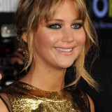 Jennifer-Lawrence---The-Hunger-Games-LA-Premiere-23