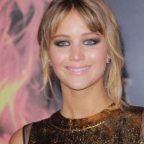 Jennifer-Lawrence---The-Hunger-Games-LA-Premiere-39