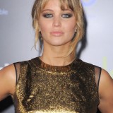 Jennifer-Lawrence---The-Hunger-Games-LA-Premiere-72