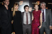 Jennifer-Lawrence---The-Hunger-Games-Paris-Photocall-31.md.jpg