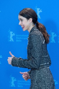Margaret-Qualley---Berlinale-2020---My-Salinger-Year-Photocall-06.md.jpg