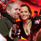 Sigourney-Weaver---Berlinale-2020---My-Salinger-Year-Premiere-01