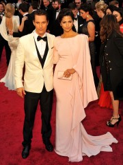 Matthew-McConaughey---86th-Annual-Academy-Awards-03.md.jpg
