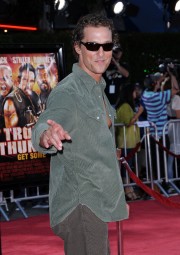 Matthew-McConaughey---The-Los-Angeles-Premiere-Of-Tropic-Thunder-02.md.jpg