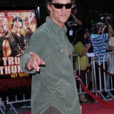Matthew-McConaughey---The-Los-Angeles-Premiere-Of-Tropic-Thunder-02
