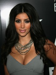 Kim-Kardashian---1st-Annual-Pre-BET-Awards-Party-15.md.jpg