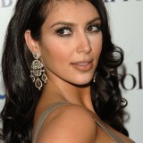 Kim-Kardashian---Hollywood-Life-Style-Awards-07