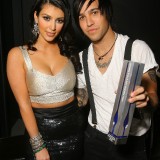 Kim-Kardashian---Hollywood-Life-Style-Awards-13