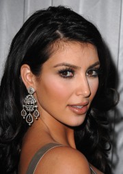 Kim-Kardashian---Hollywood-Life-Style-Awards-23.md.jpg