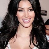 Kim-Kardashian---Premiere-Of-Somebody-Help-Me-11