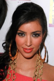 Kim-Kardashian---Claudia-Jordans-Birthday-Party-02.md.jpg