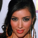Kim-Kardashian---Claudia-Jordans-Birthday-Party-03