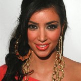 Kim-Kardashian---Claudia-Jordans-Birthday-Party-04