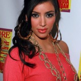 Kim-Kardashian---Claudia-Jordans-Birthday-Party-05