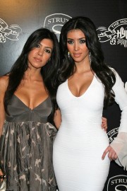 Kim-Kardashian---House-of-Hype-Pre-Grammy-Party-16.md.jpg