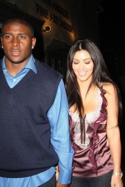Kim-Kardashian-and-Reggie-Bush-at-Birthday-Celebration-at-Simon-LA-04.md.jpg