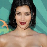 Kim-Kardashian---2008-Teen-Choice-Awards-02