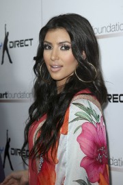 Kim Kardashian 2nd Annual Celebrity Bowling Night Benefit 04