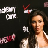 Kim-Kardashian---Launch-Party-For-The-New-BlackBerry-8330-Pink-Curve-13