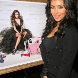 Kim-Kardashian-at-ShoeDazzle-12