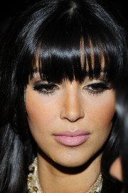 Kim-Kardashian---New-Years-Eve-celebration-PURE-Nightclub-07.md.jpg