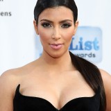 Kim-Kardashian---2nd-Annual-A-List-Awards-15