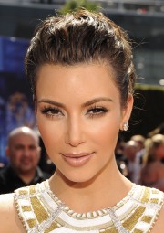 Kim-Kardashian---62nd-Annual-Primetime-Emmy-Awards-01.md.jpg