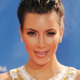 Kim-Kardashian---62nd-Annual-Primetime-Emmy-Awards-02